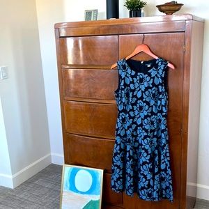 TOMMY HILFIGER BLUE & BLACK FLORAL LACE FIT & FLARE DRESS